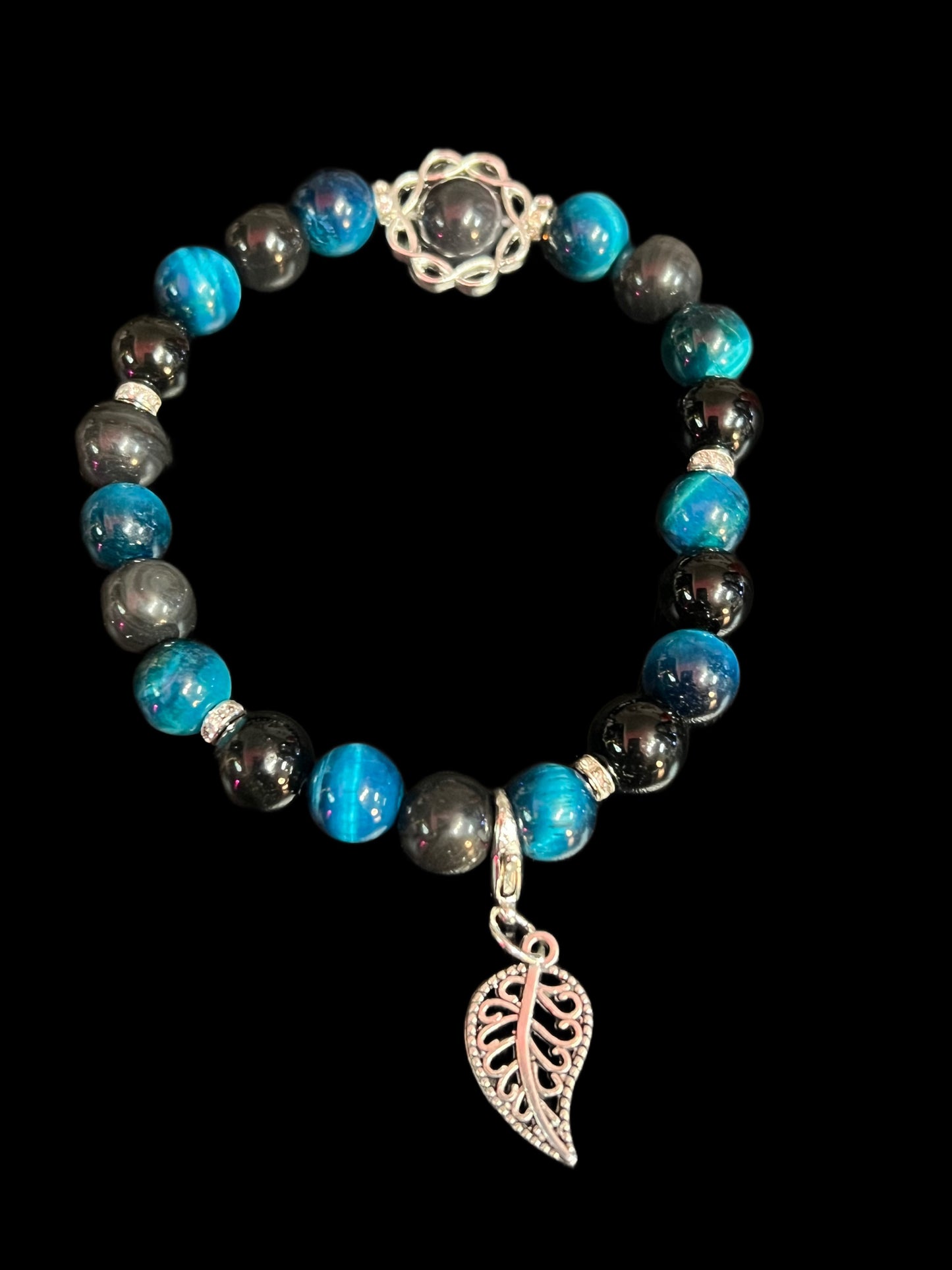 Blue cats eye bracelet