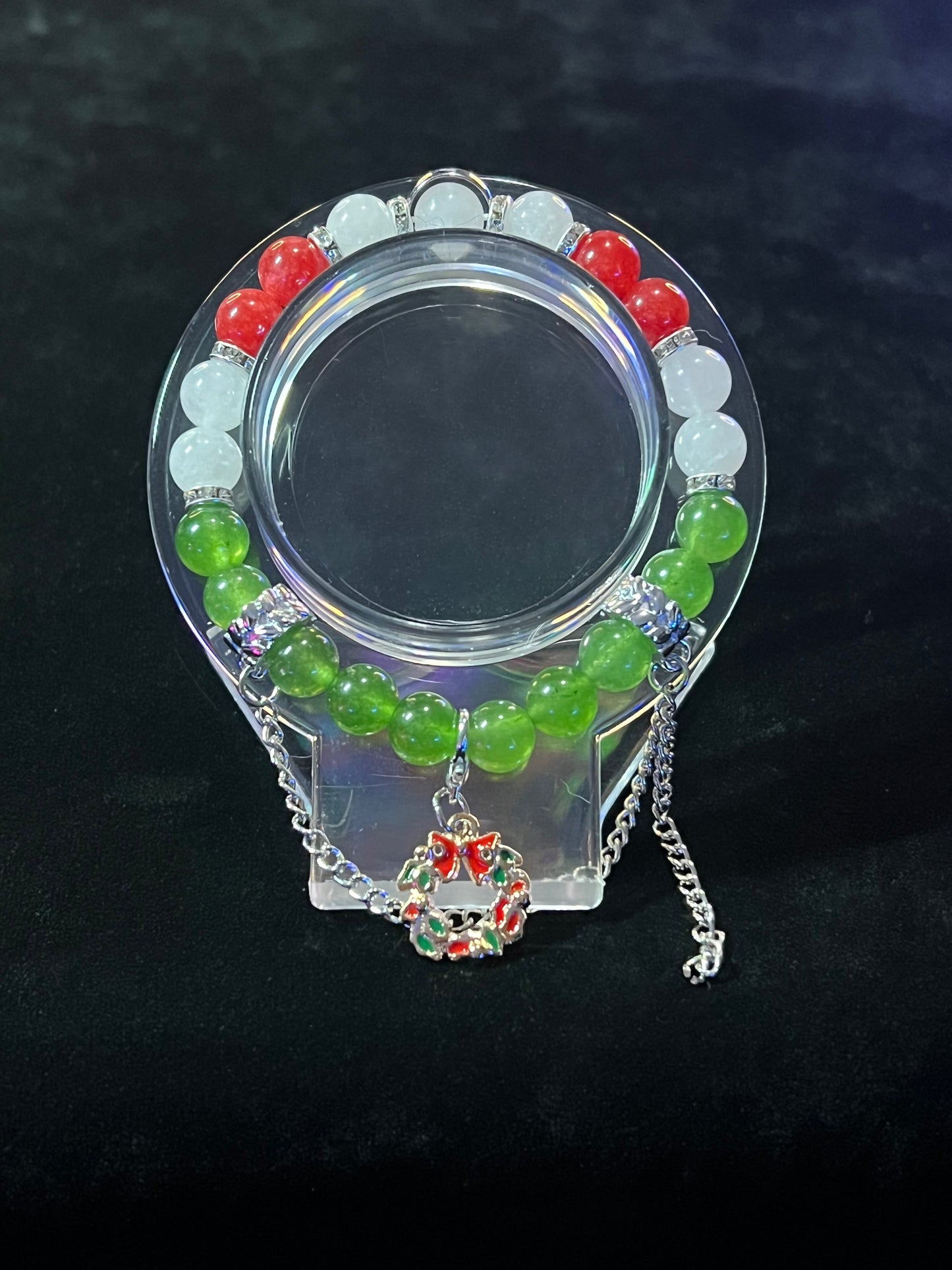 White Jade, Red Agate & Green Quartz bracelet