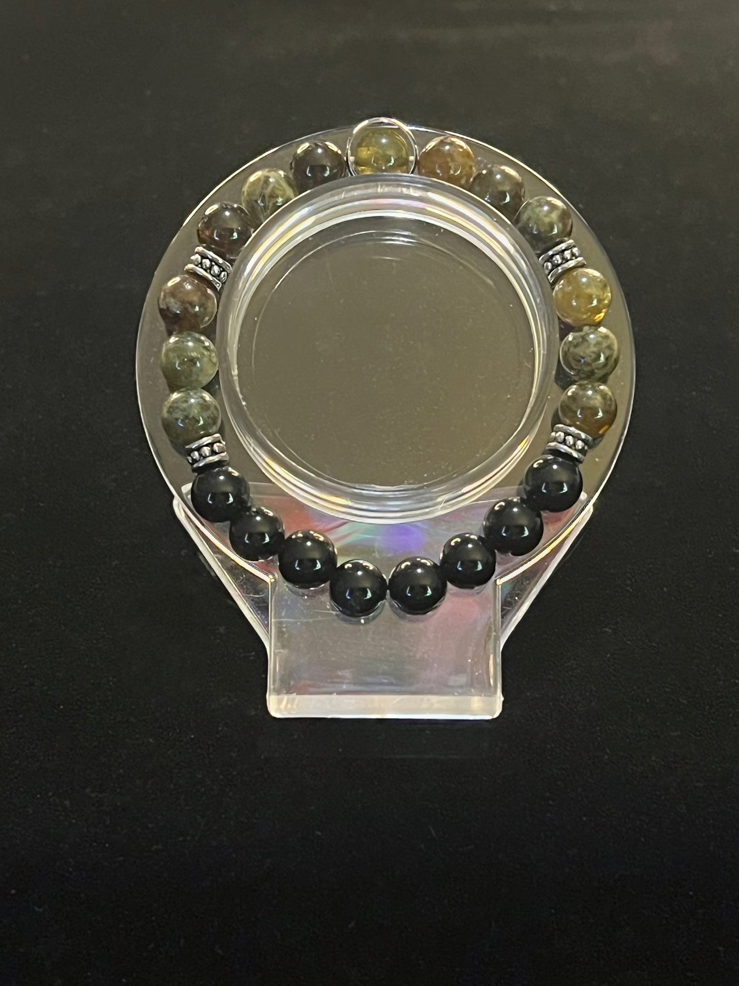Tsavarite (green garnet) & Obsidian bracelet