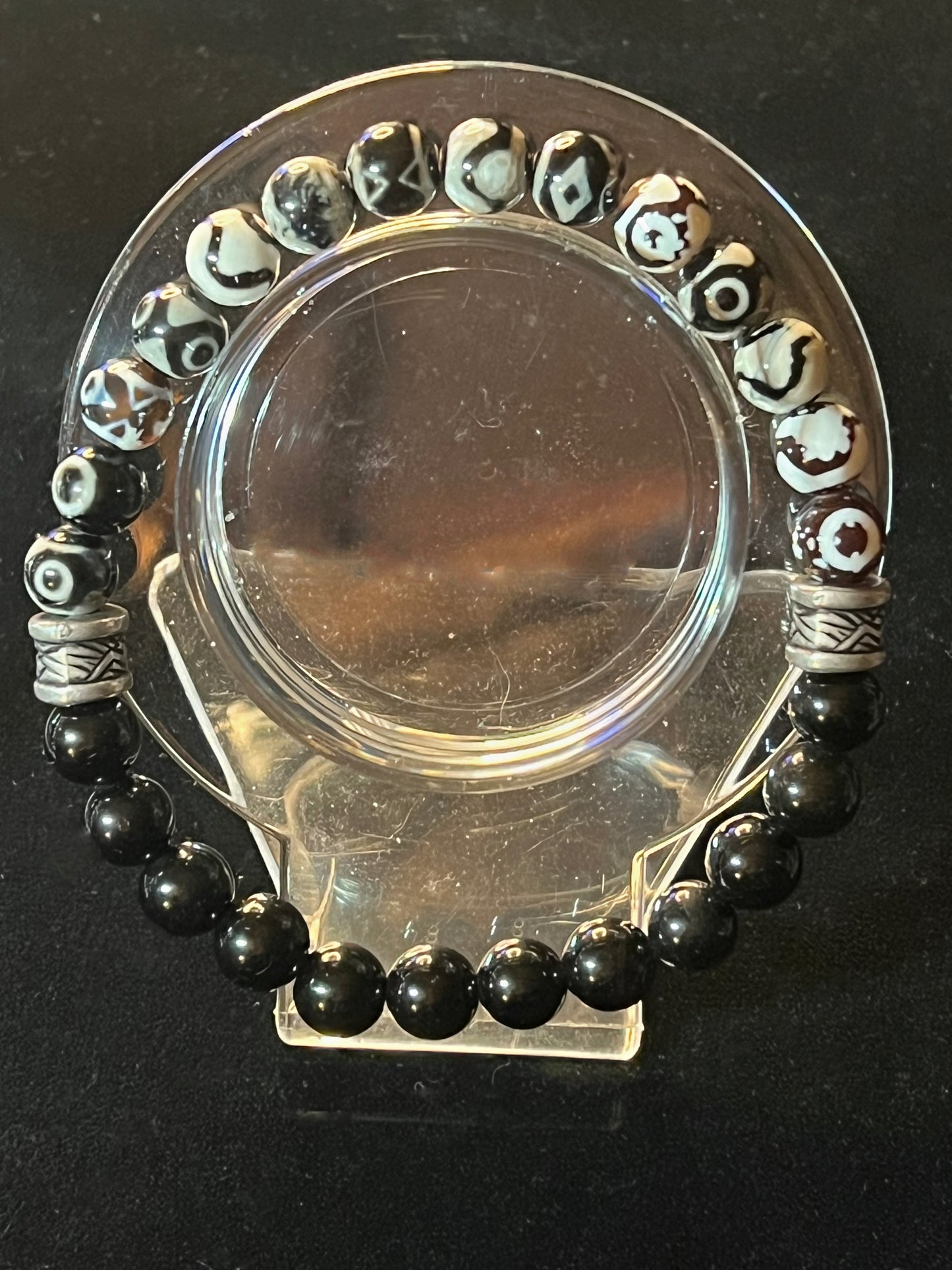 Men’s Dzi Agate bracelet